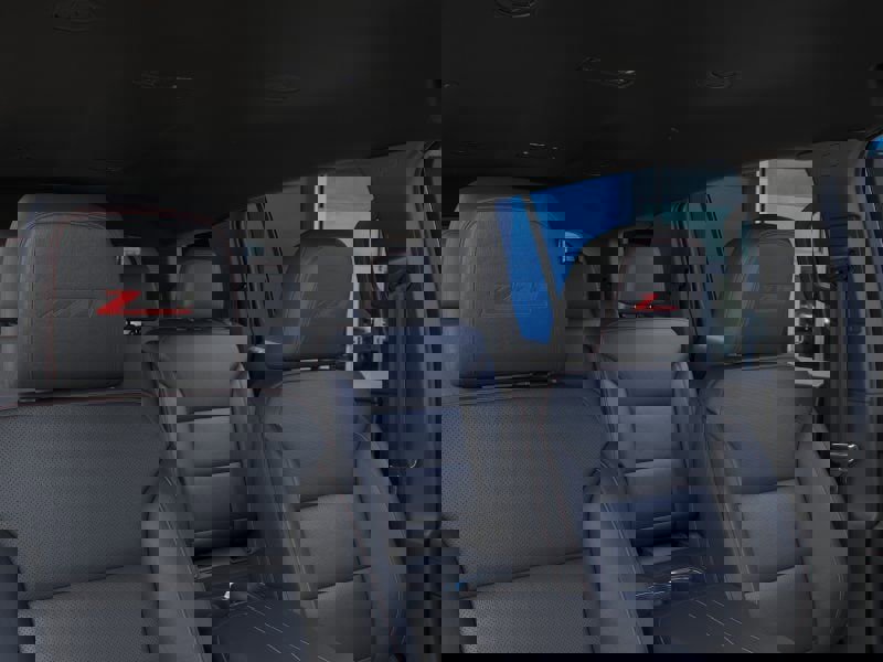 New 2026 Chevrolet Traverse Z71 w/ LPO, Floor Liner Package AWD/4WD image 24