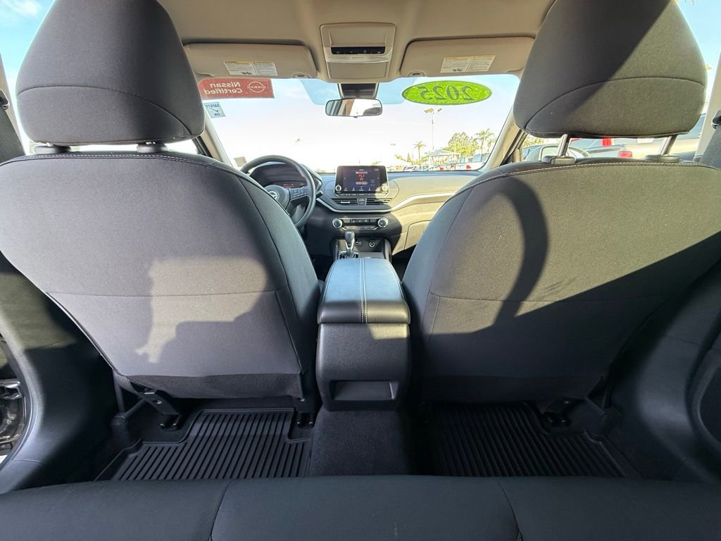 Certified 2025 Nissan Altima 2.5 S image 12