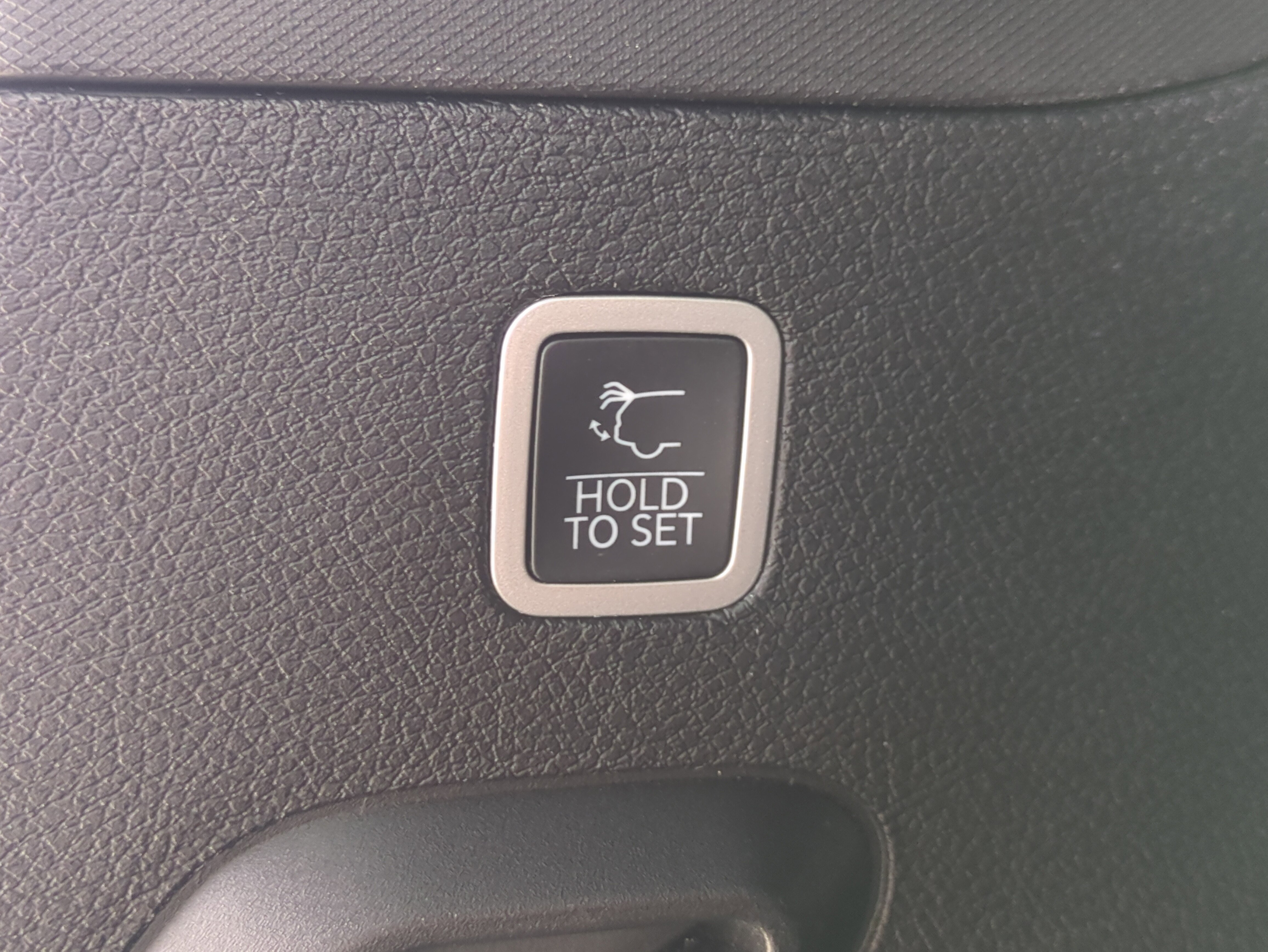 Used 2022 Jeep Wagoneer Series III w/ Premium Group I image 14