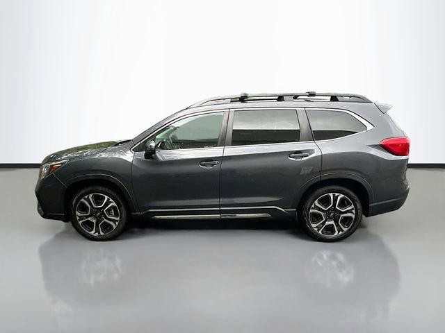 Used 2023 Subaru Ascent Limited w/ Technology Package AWD/4WD image 9