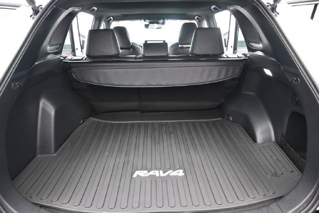 Certified 2025 Toyota RAV4 XSE w/ Weather Package AWD/4WD image 30