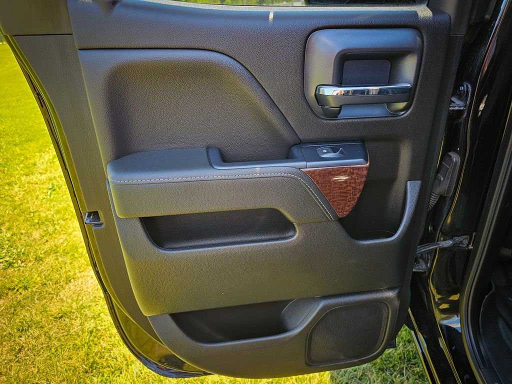 Used 2018 GMC Sierra 1500 SLT AWD/4WD image 32