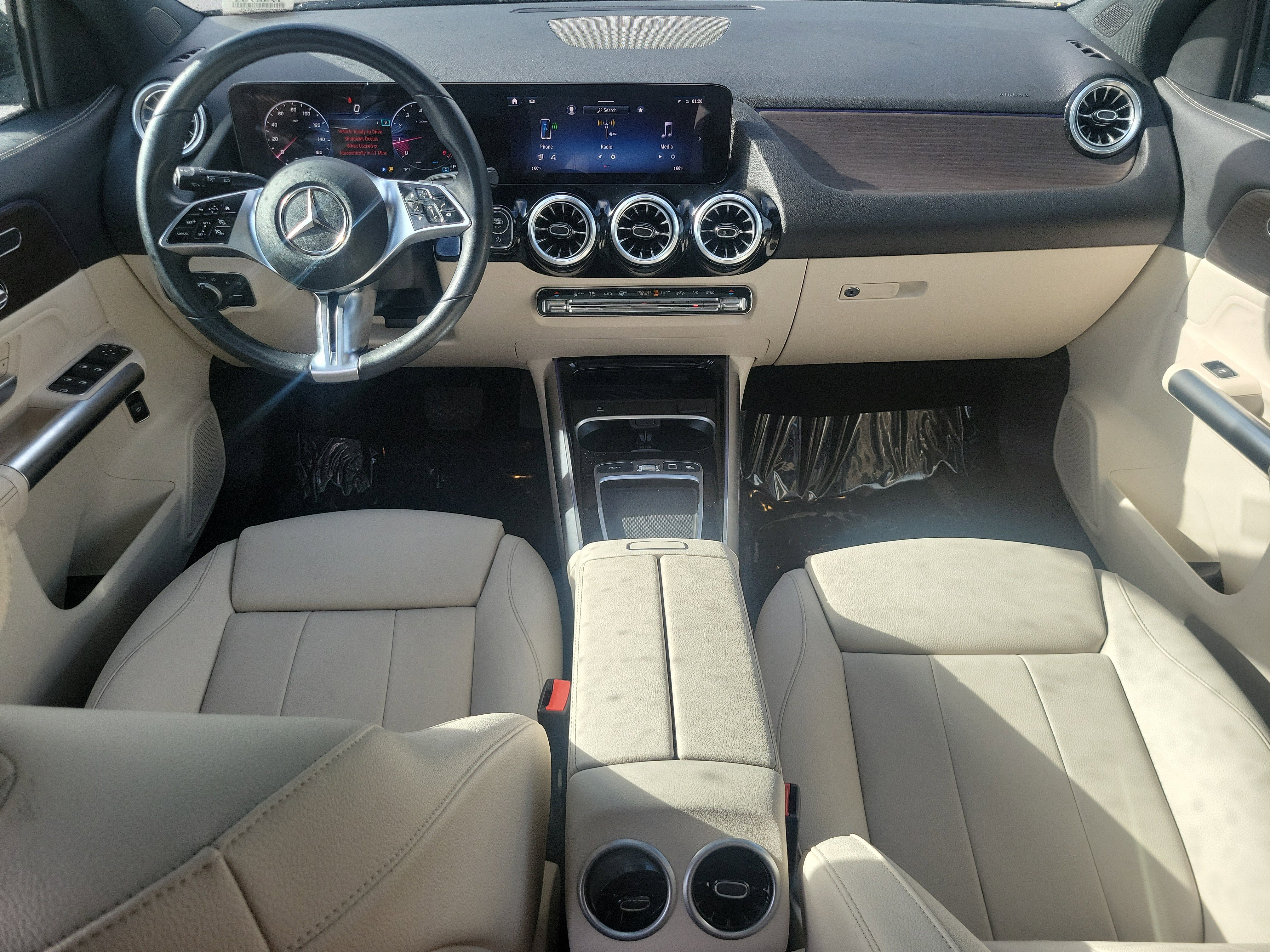 Used 2025 Mercedes-Benz GLA 250 image 13