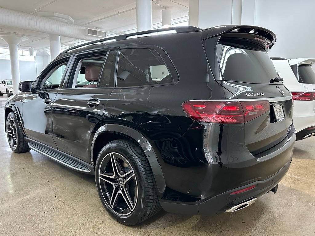 New 2026 Mercedes-Benz GLS 450 4MATIC image 9