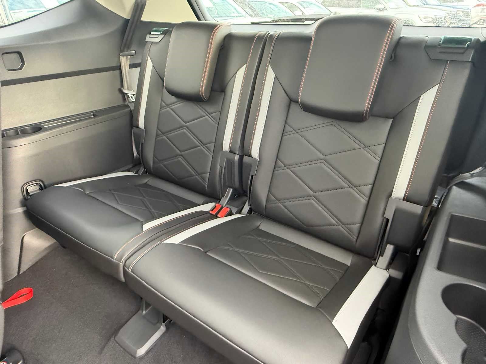 New 2026 Volkswagen Atlas Peak Edition AWD/4WD image 13