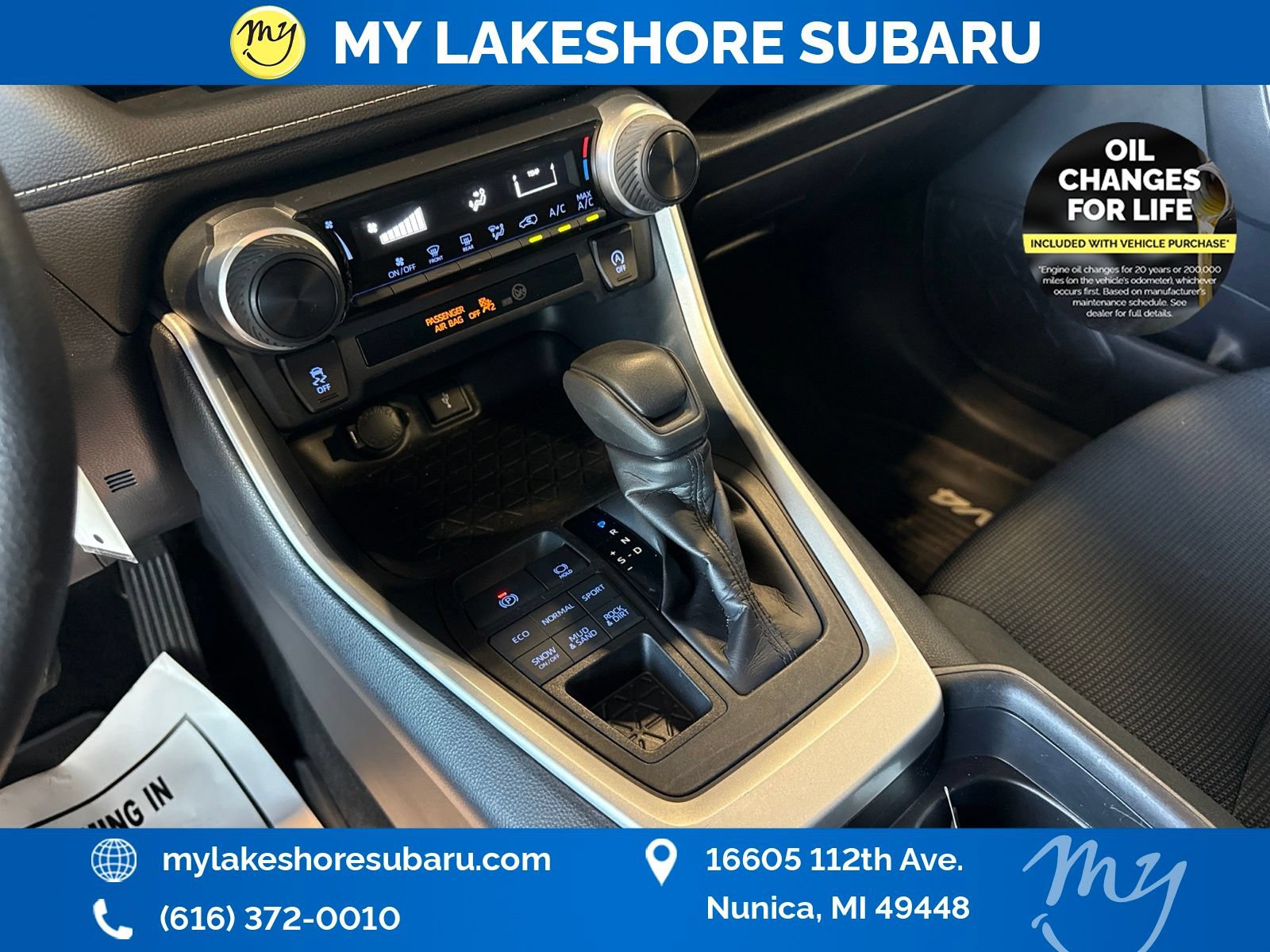 Used 2020 Toyota RAV4 LE w/ All Weather Liner Package AWD/4WD image 22