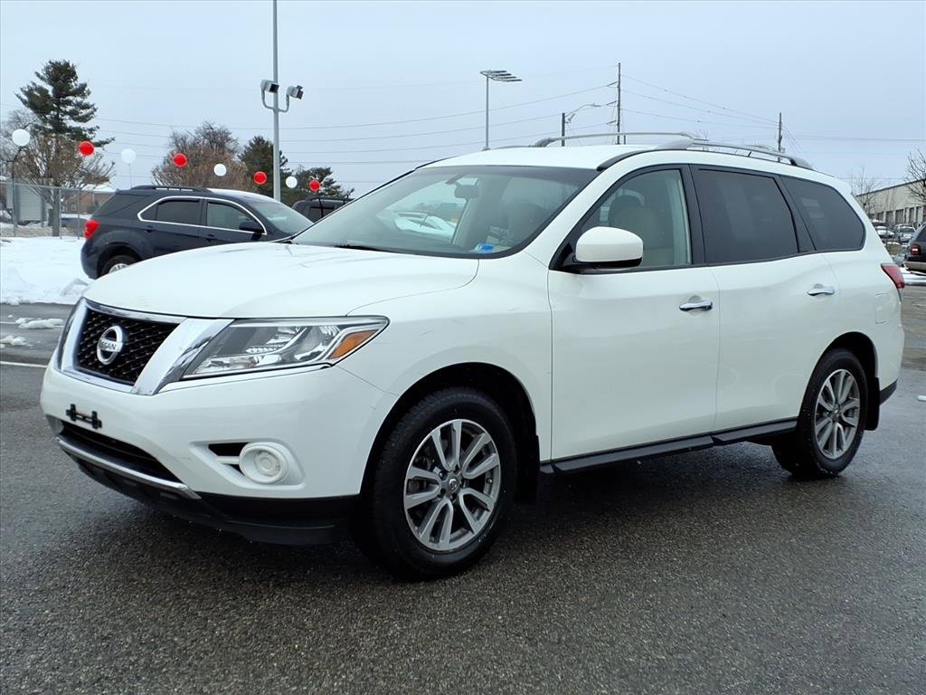 Used 2016 Nissan Pathfinder S image 8