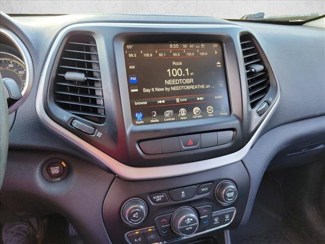 Used 2014 Jeep Cherokee Limited w/ Luxury Group FWD image 17