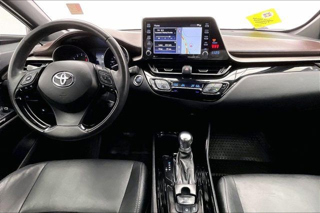 Used 2019 Toyota C-HR Limited image 15
