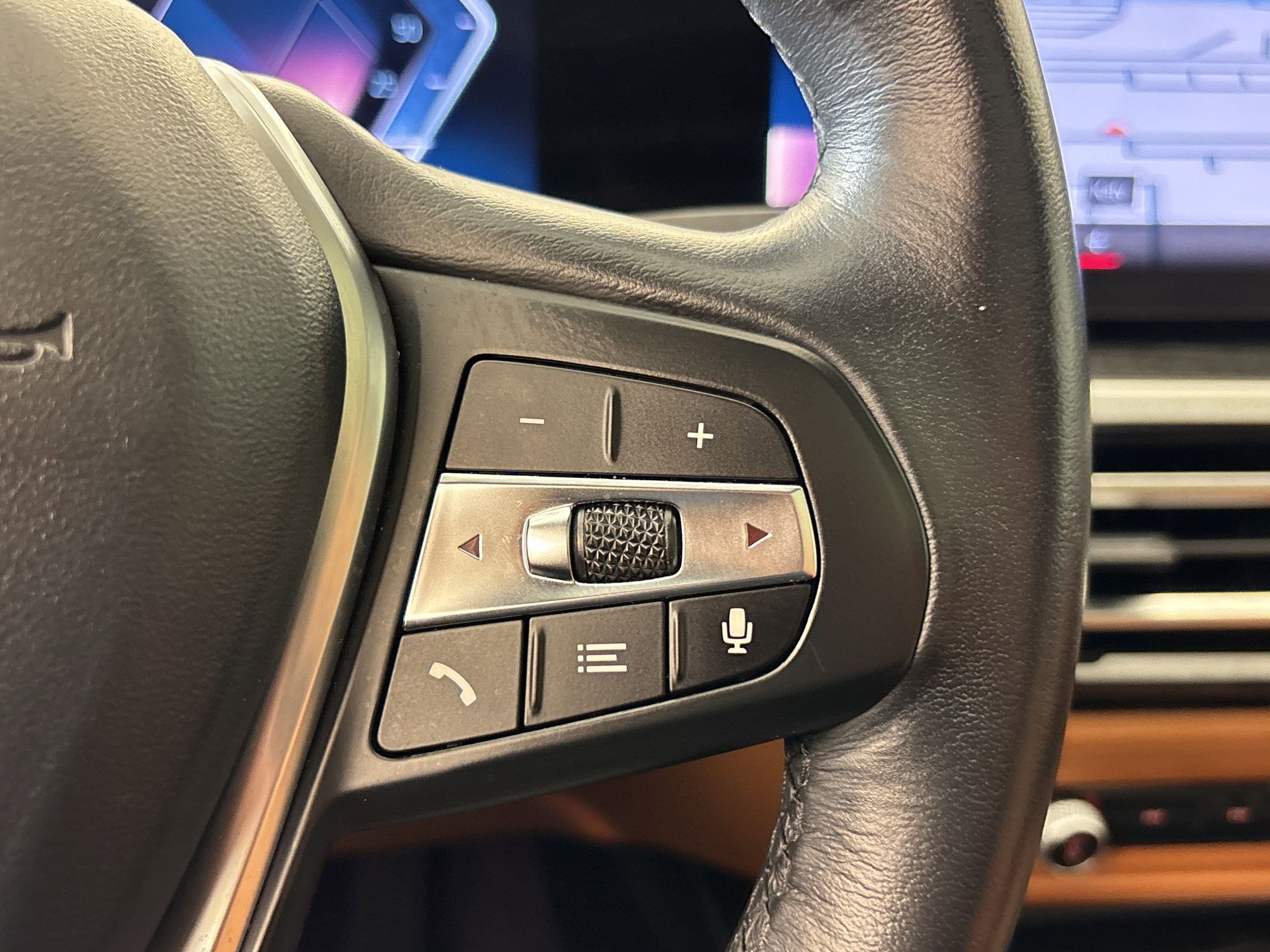 Used 2023 BMW i4 eDrive35 w/ Premium Package image 24