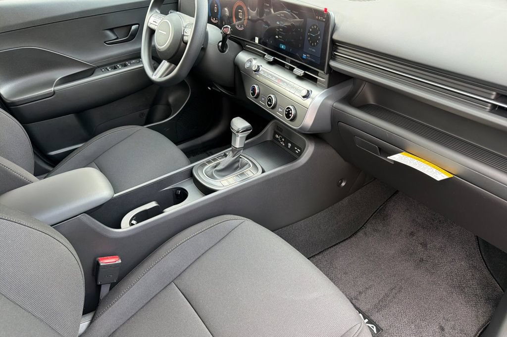 New 2026 Hyundai Kona SE AWD/4WD image 13