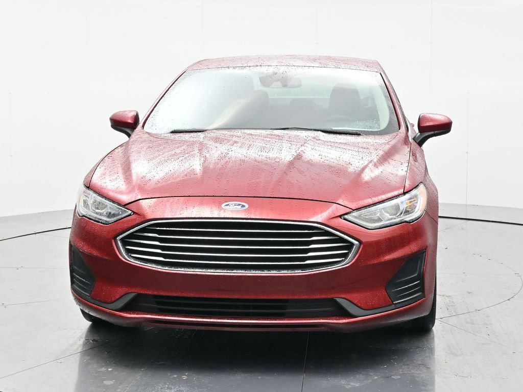 Used 2019 Ford Fusion SE FWD image 2