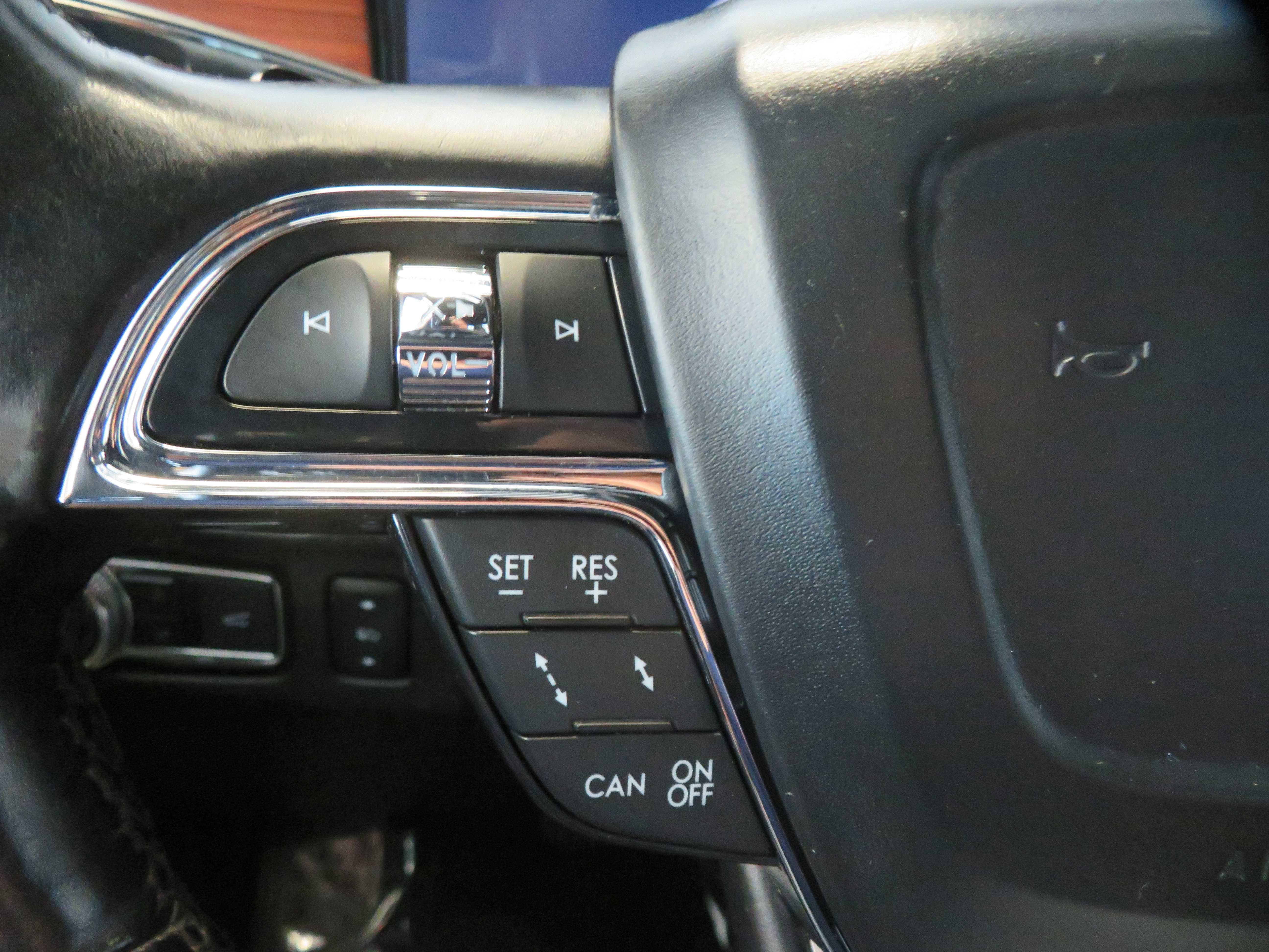 Used 2020 Lincoln Navigator L Reserve image 30