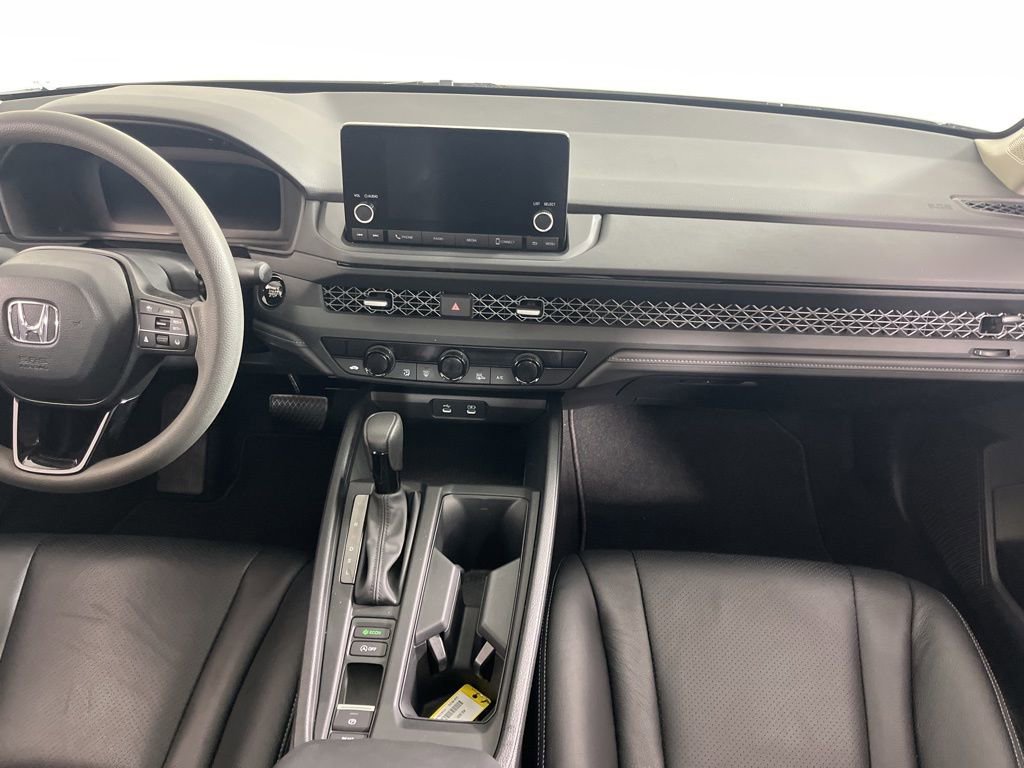 Certified 2024 Honda Accord EX image 15