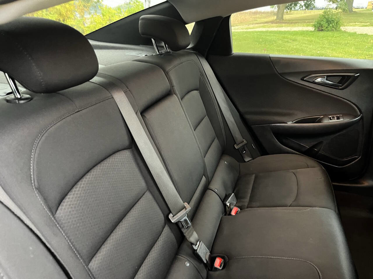 Used 2020 Chevrolet Malibu LT image 34
