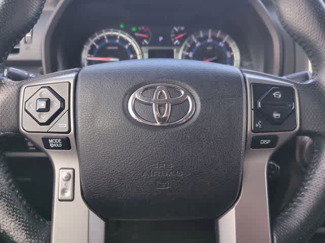 Used 2016 Toyota 4Runner SR5 image 23