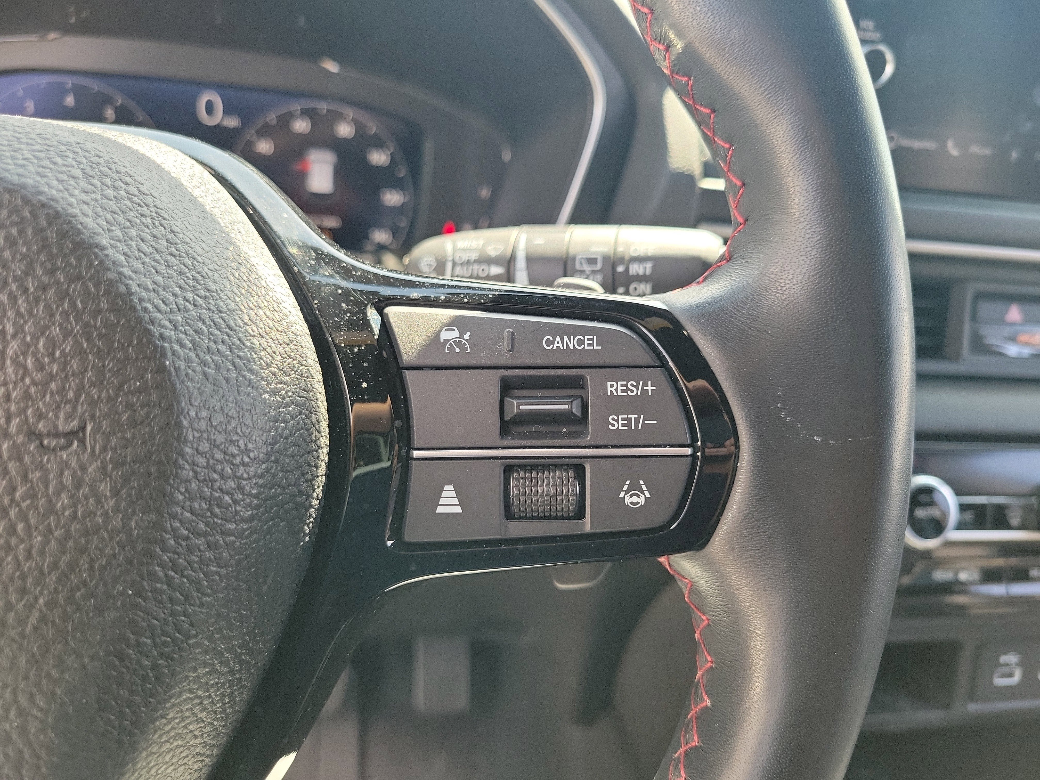 Certified 2025 Honda Pilot Black Edition image 27