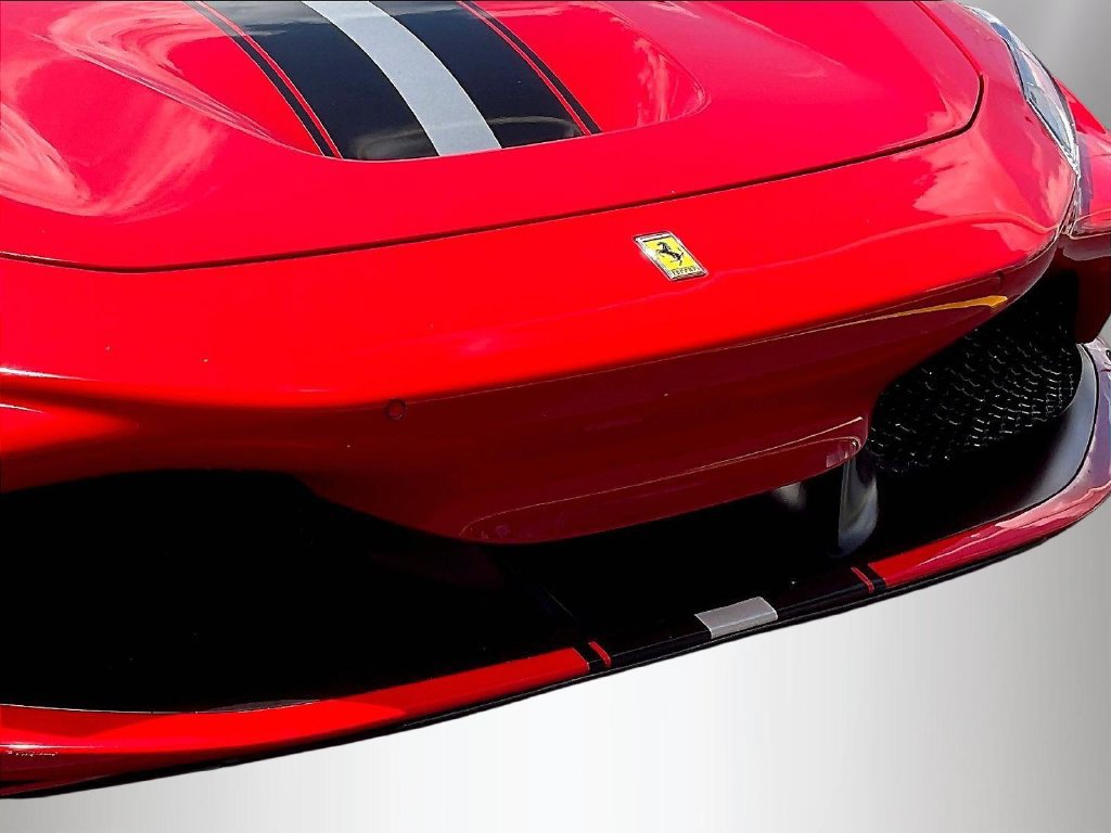 Used 2022 Ferrari F8 Tributo RWD image 28