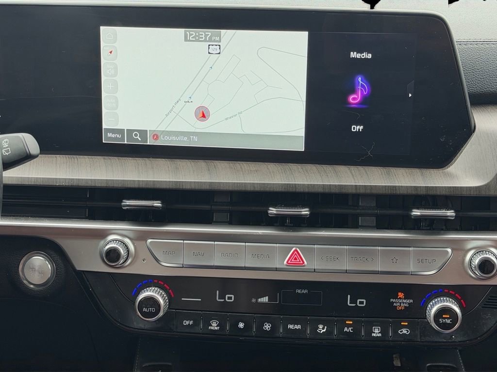 Used 2023 Kia Telluride EX w/ EX Captain's Chair Package image 17