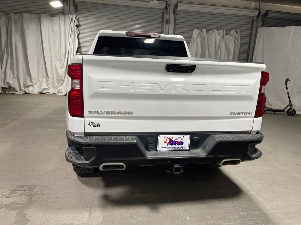 Used 2023 Chevrolet Silverado 1500 Custom Trail Boss AWD/4WD image 6