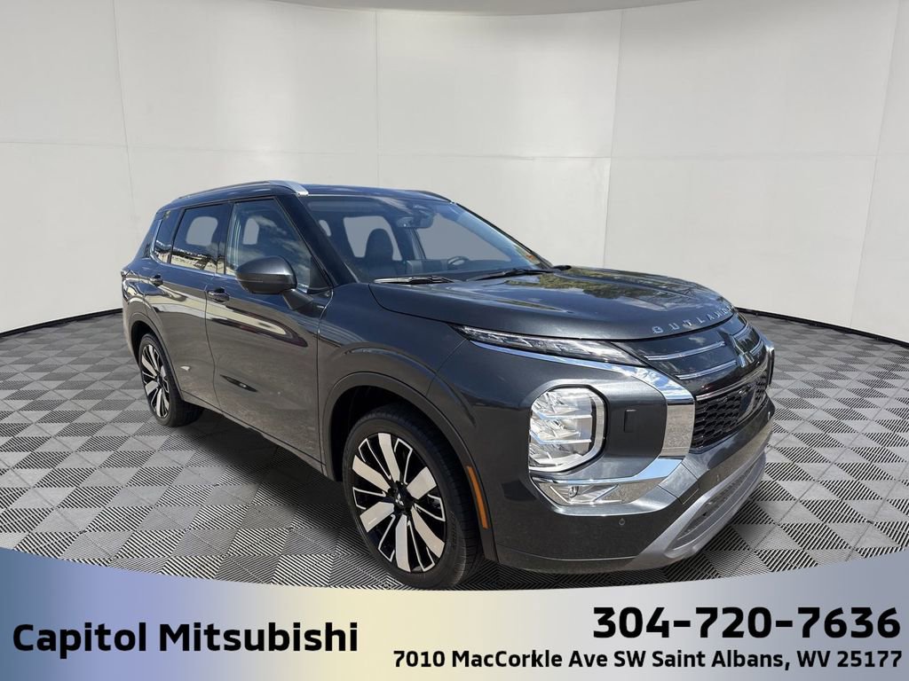 New 2025 Mitsubishi Outlander SEL image 1