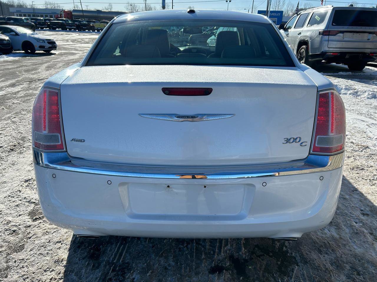 Used 2013 Chrysler 300 C w/ Beats Audio Group AWD/4WD image 6