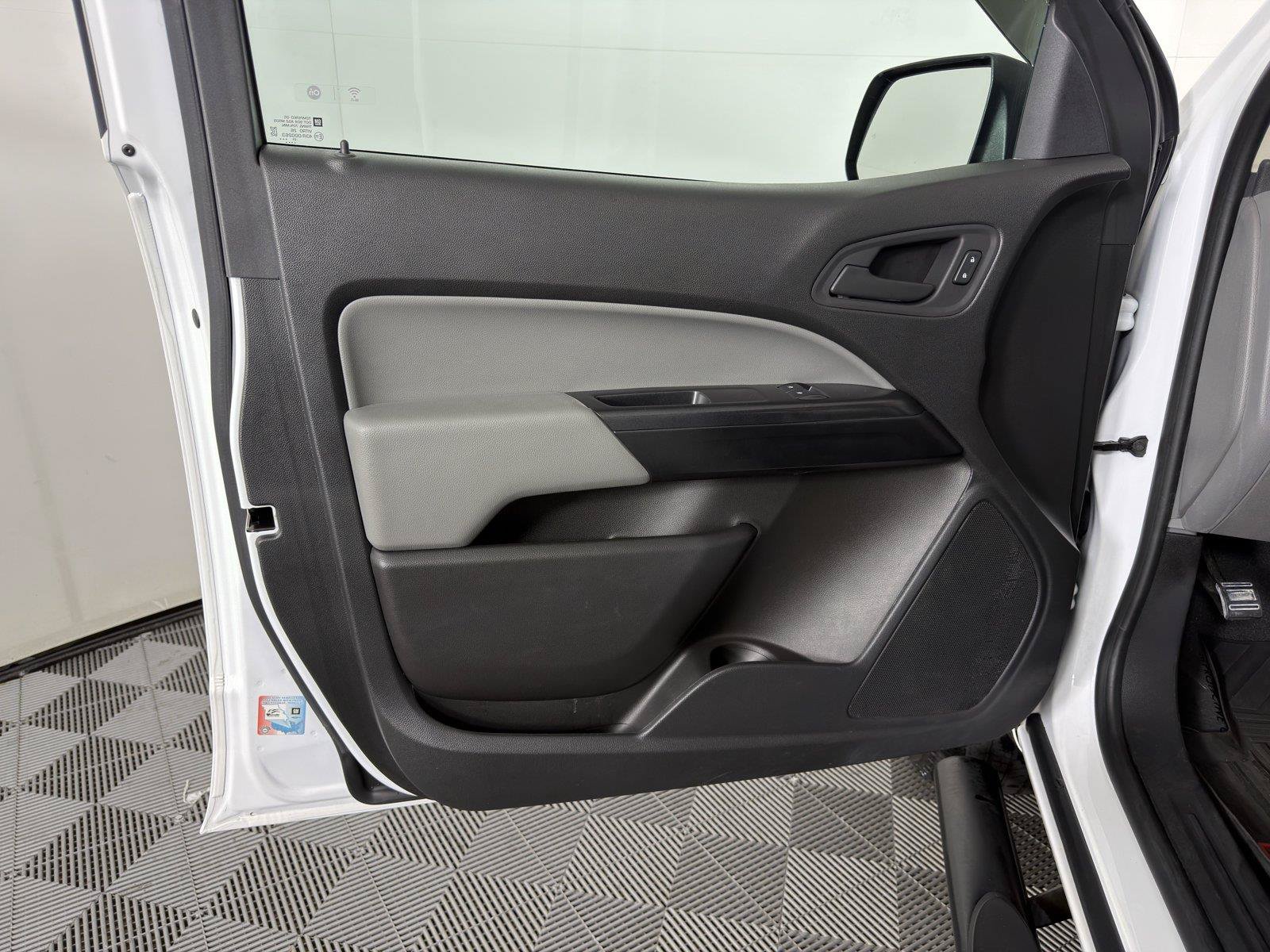 Certified 2022 GMC Canyon Elevation Standard w/ Convenience Package RWD image 8