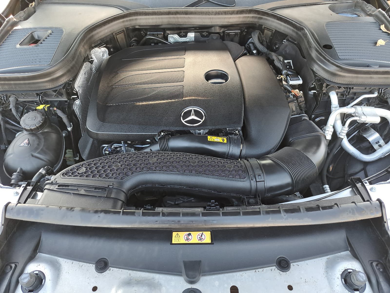 Used 2021 Mercedes-Benz GLC 300 image 34