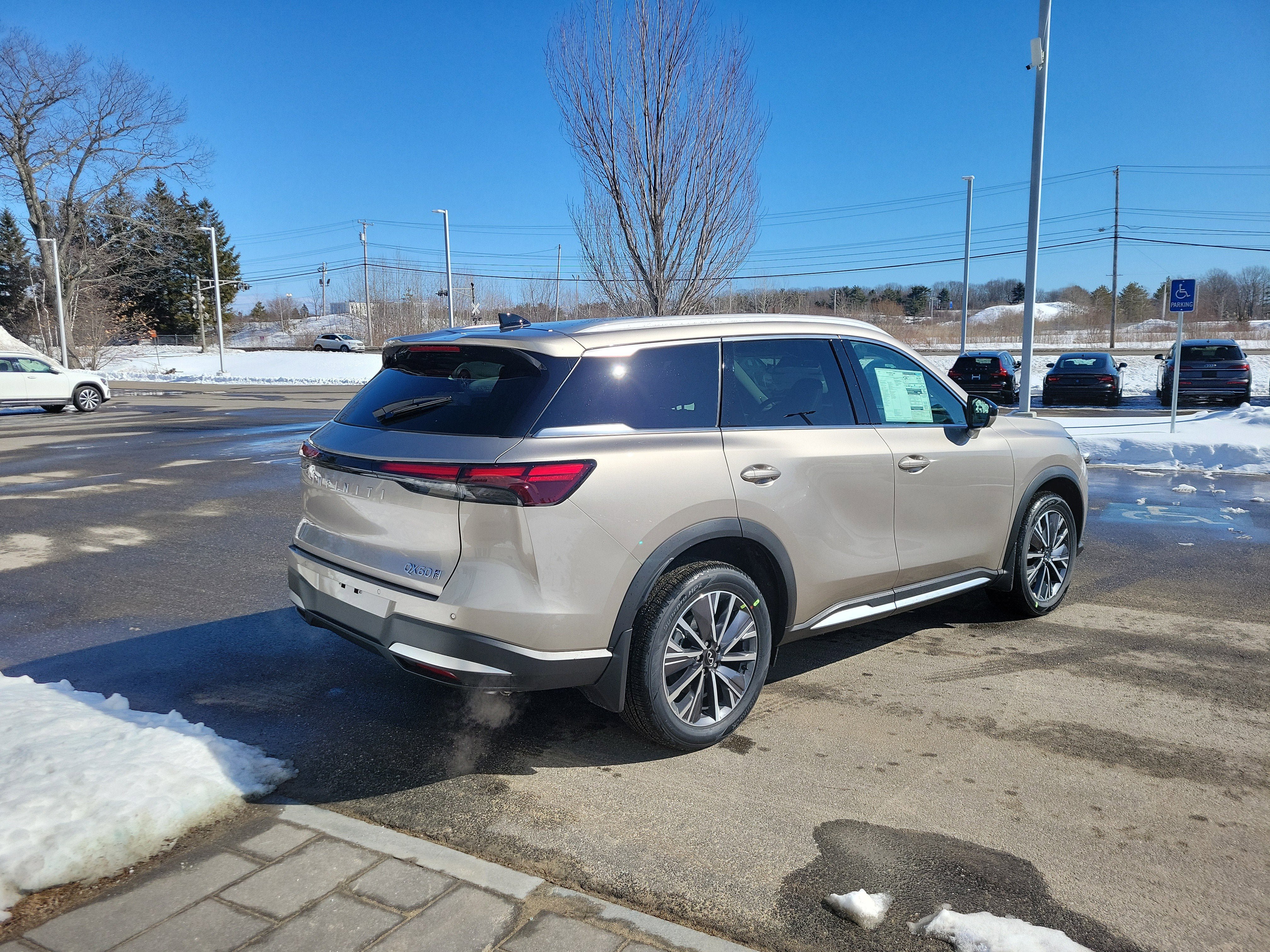 New 2026 INFINITI QX60 Luxe w/ Cargo Package AWD/4WD image 7
