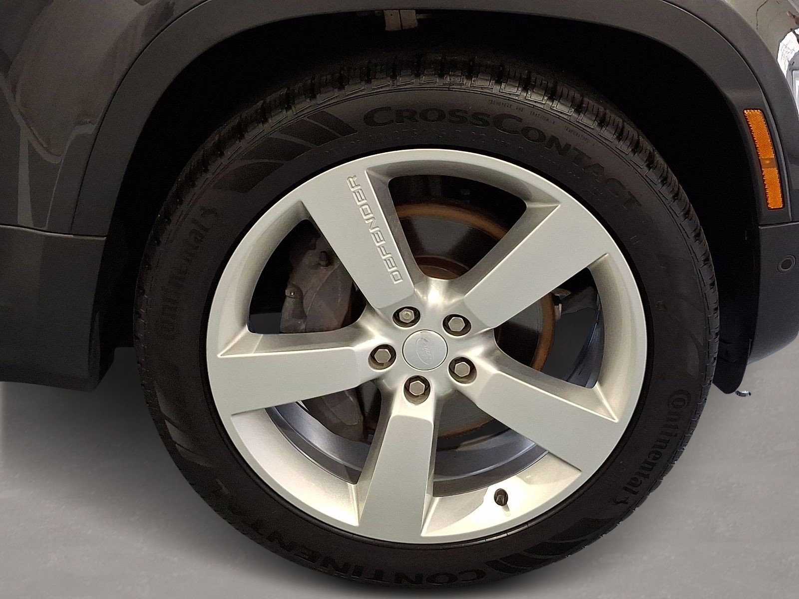 Certified 2023 Land Rover Defender 130 First Edition image 5