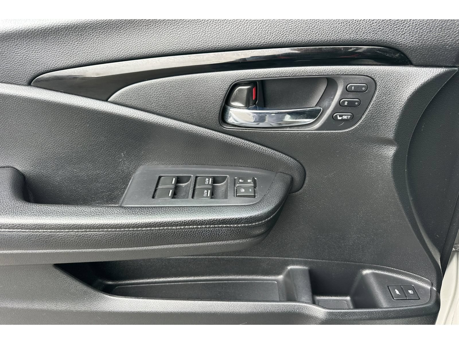 Used 2019 Honda Passport Elite image 11