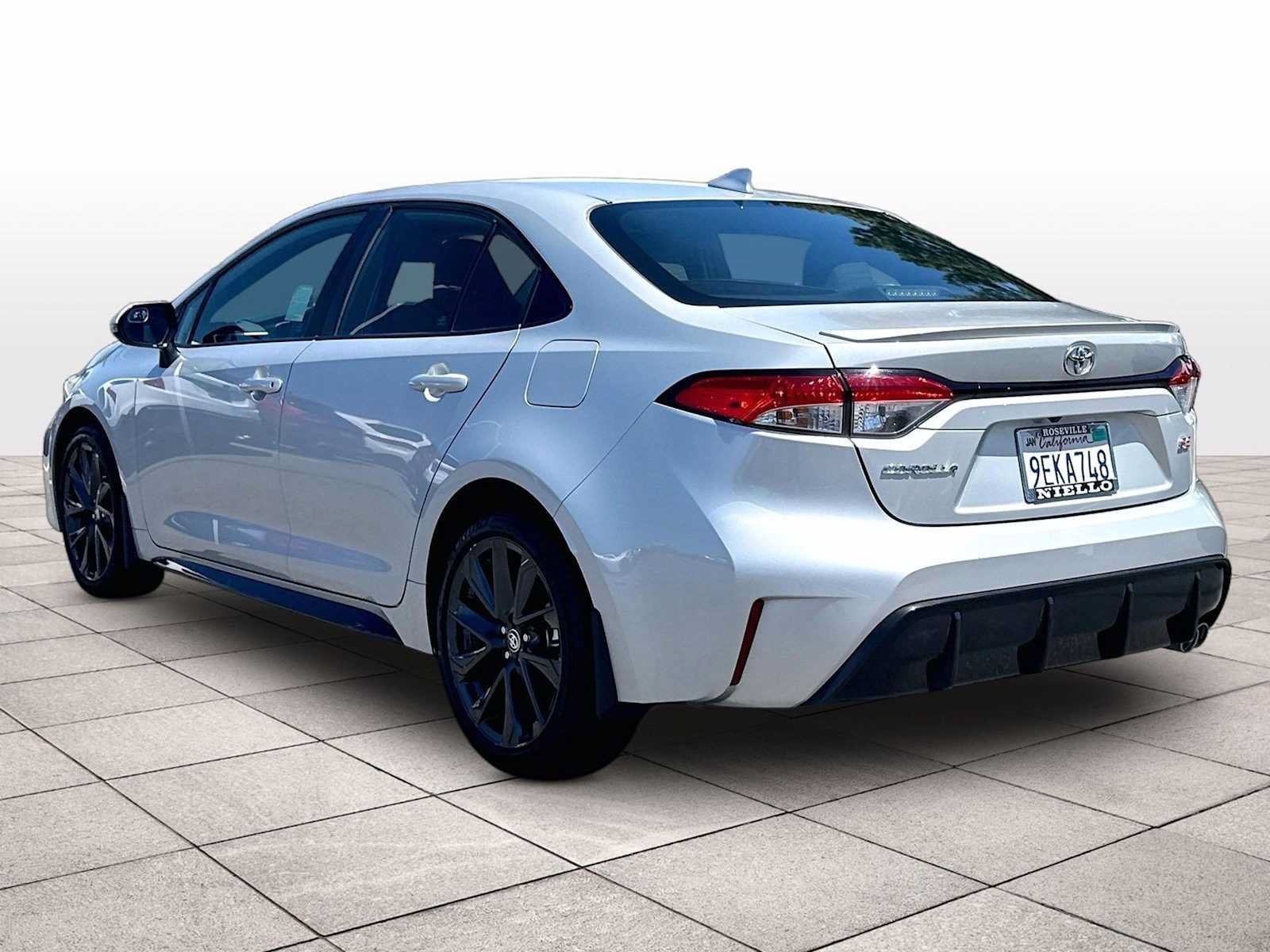 Used 2023 Toyota Corolla SE FWD image 14