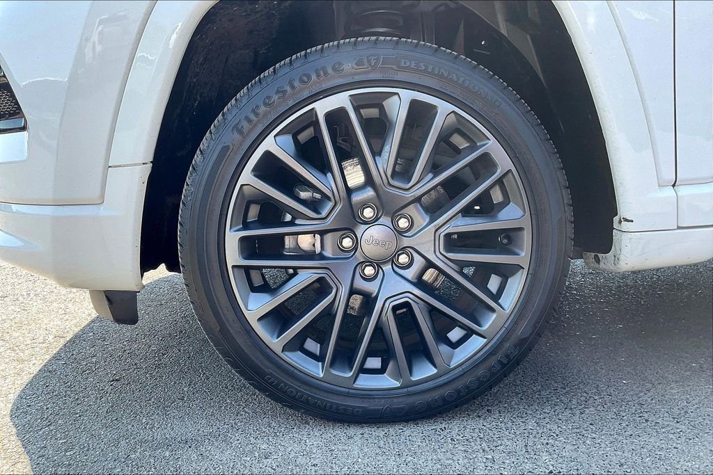 Used 2022 Jeep Compass High Altitude image 2