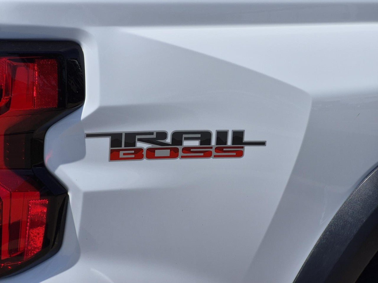 Certified 2026 Chevrolet Colorado Trail Boss AWD/4WD image 8