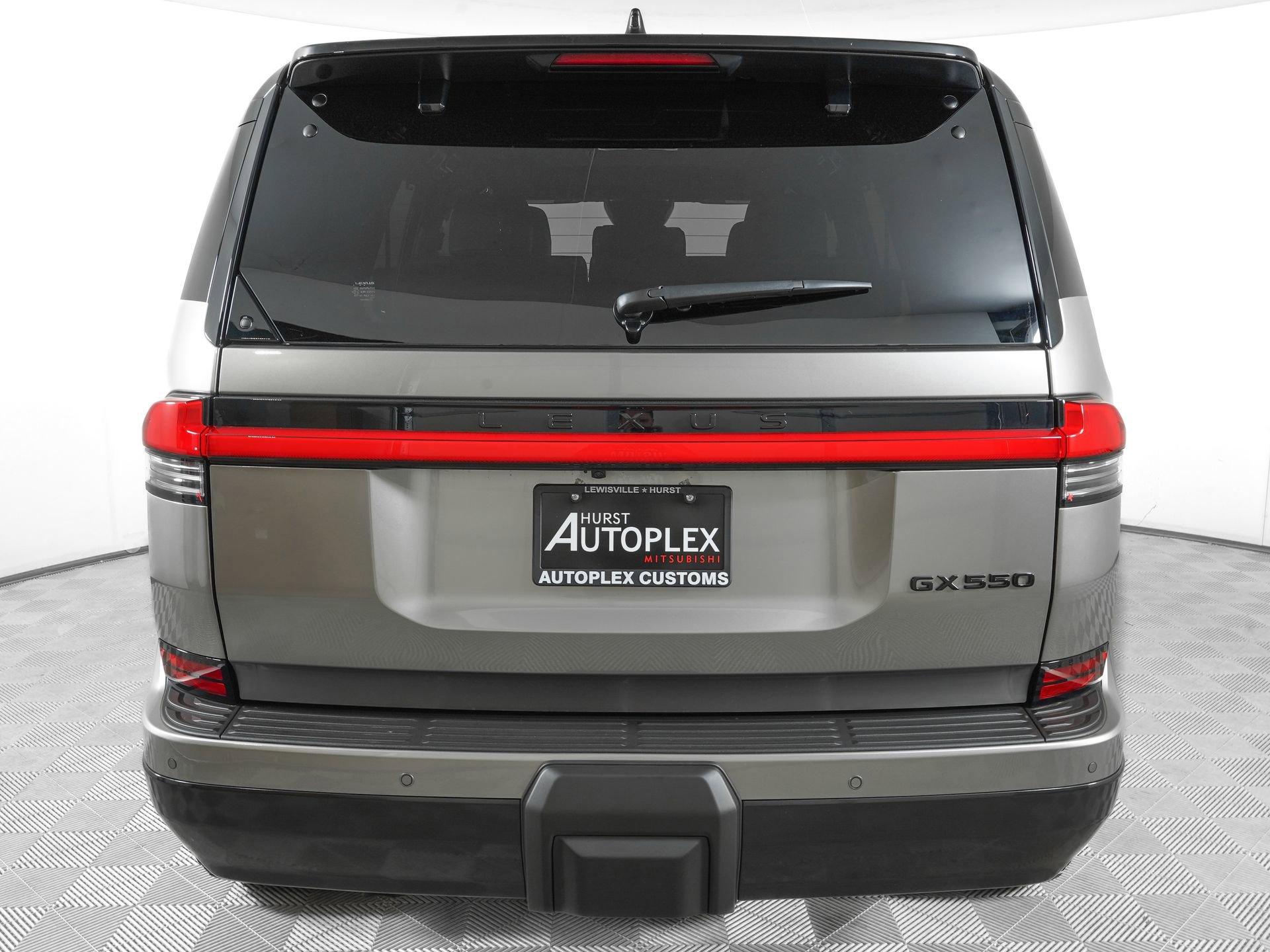 Used 2026 Lexus GX 550 w/ Accessory Package (2T) image 7