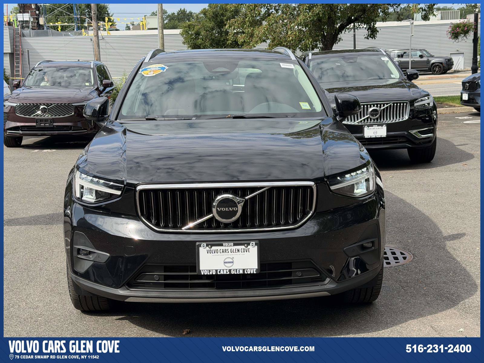 Certified 2023 Volvo XC40 B5 Plus w/ Protection Package Premier AWD/4WD image 8