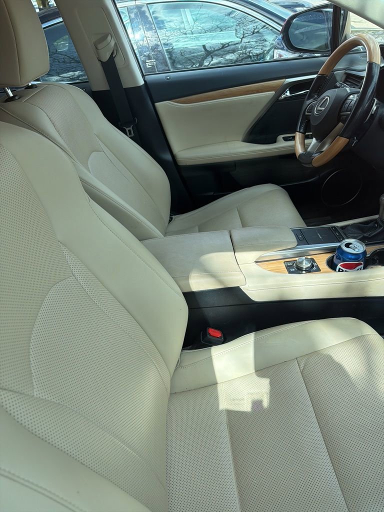 Used 2022 Lexus RX 350L Premium w/ Premium Package image 5