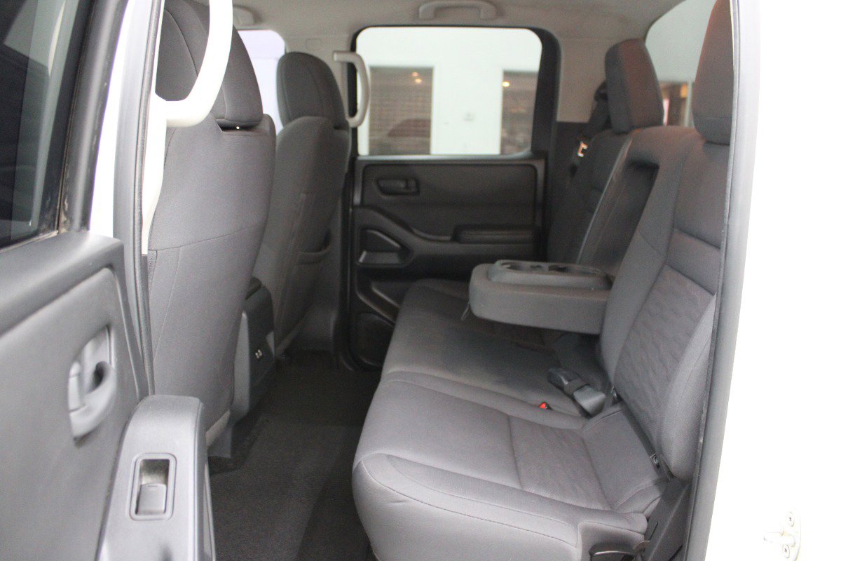 Used 2022 Nissan Frontier S w/ Technology Package AWD/4WD image 8