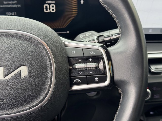 Certified 2024 Kia Sorento S image 29