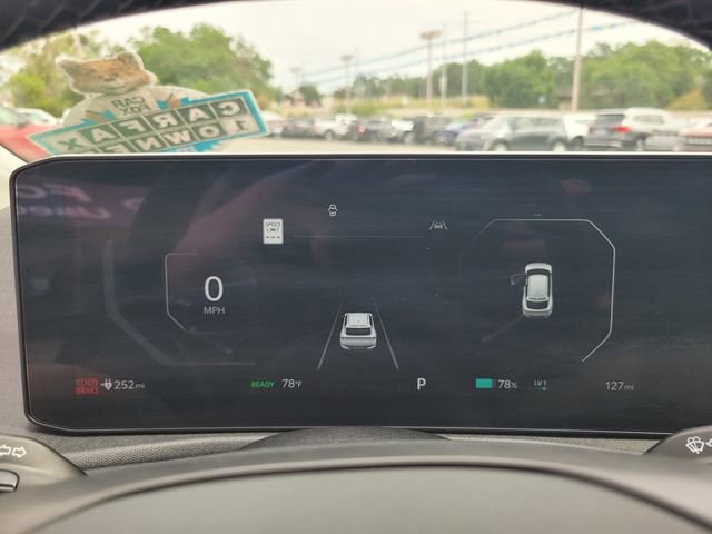 Used 2025 Kia EV6 Light w/ Light LR Technology Package image 29