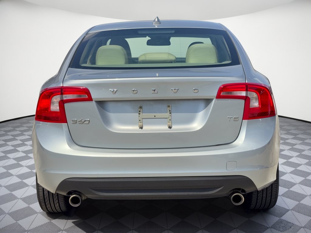 Used 2013 Volvo S60 T5 FWD image 11
