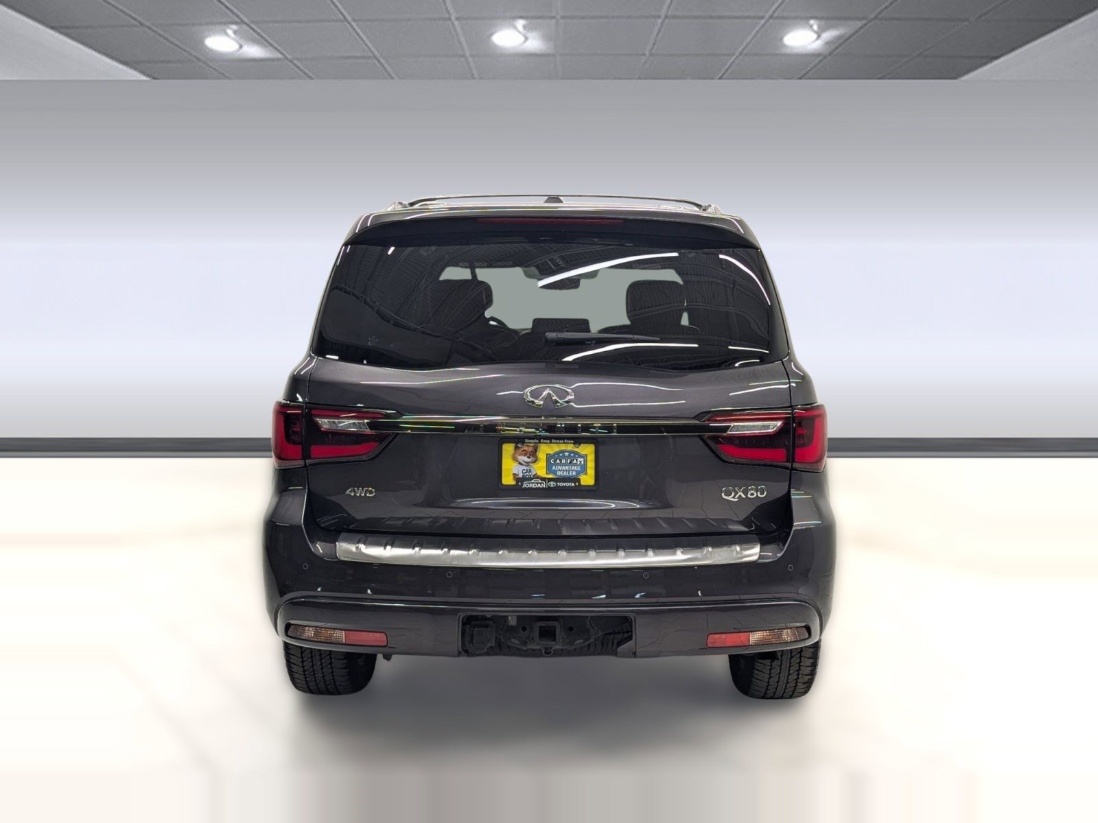 Used 2024 INFINITI QX80 Sensory image 8