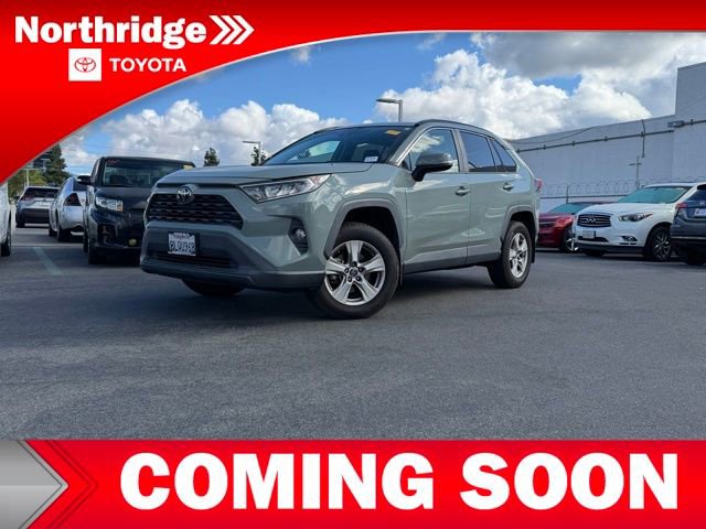 Used 2019 Toyota RAV4 XLE image 2