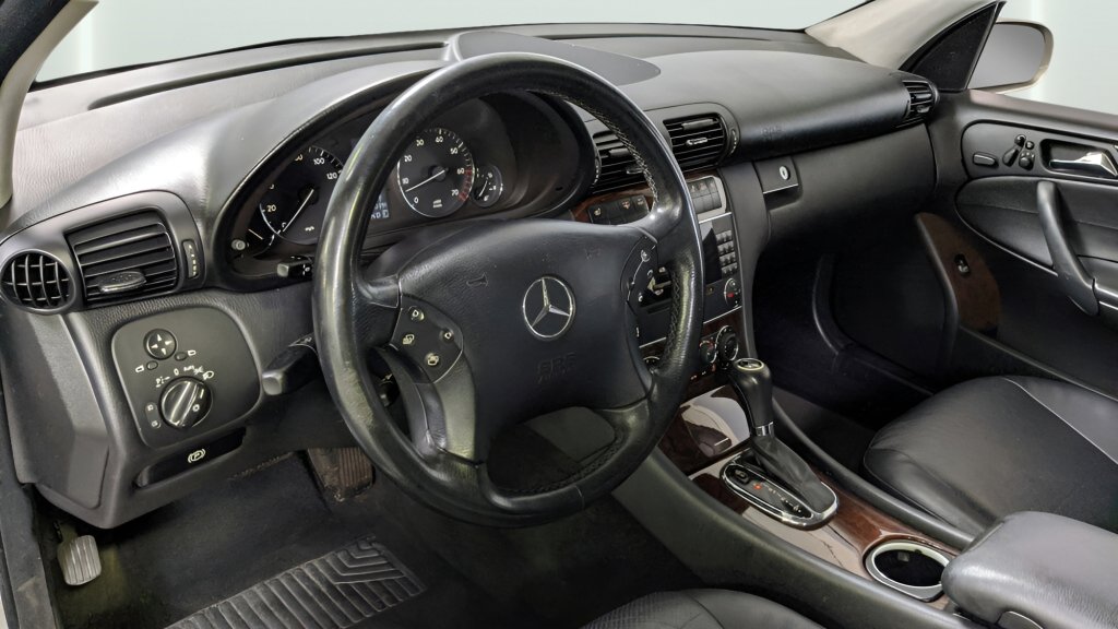 Used 2005 Mercedes-Benz C 320 4MATIC Sedan image 20