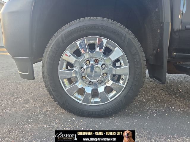 Used 2018 GMC Sierra 2500 SLT w/ All Terrain HD Package AWD/4WD image 52