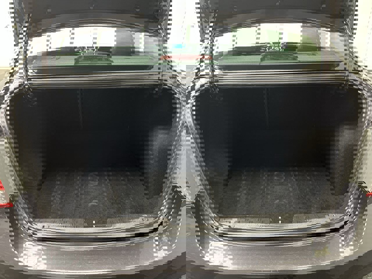 Used 2015 Chevrolet Cruze LT w/ RS Package image 24