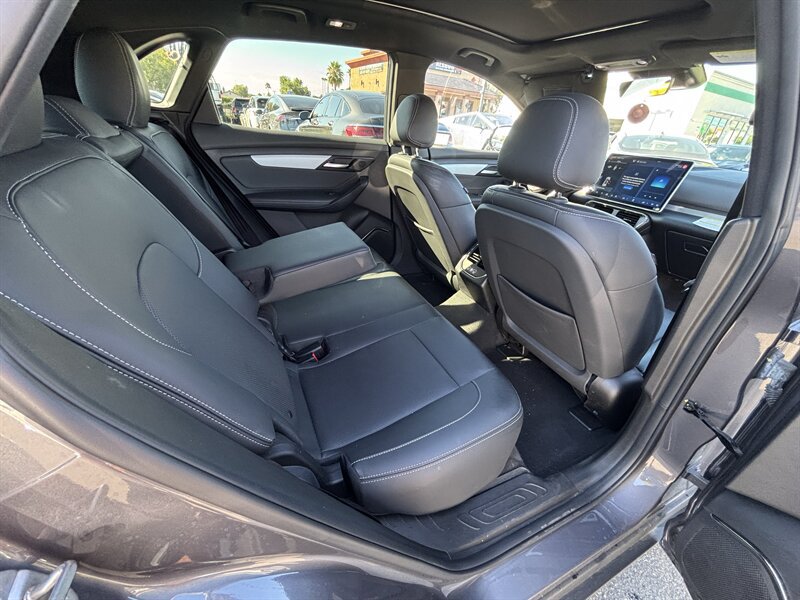 Used 2023 VinFast VF 8 Plus AWD/4WD image 17