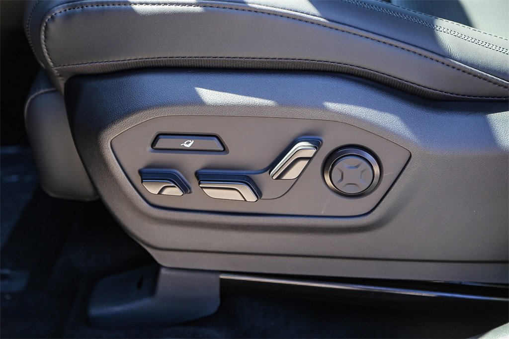 New 2026 Hyundai Santa Fe Calligraphy image 23