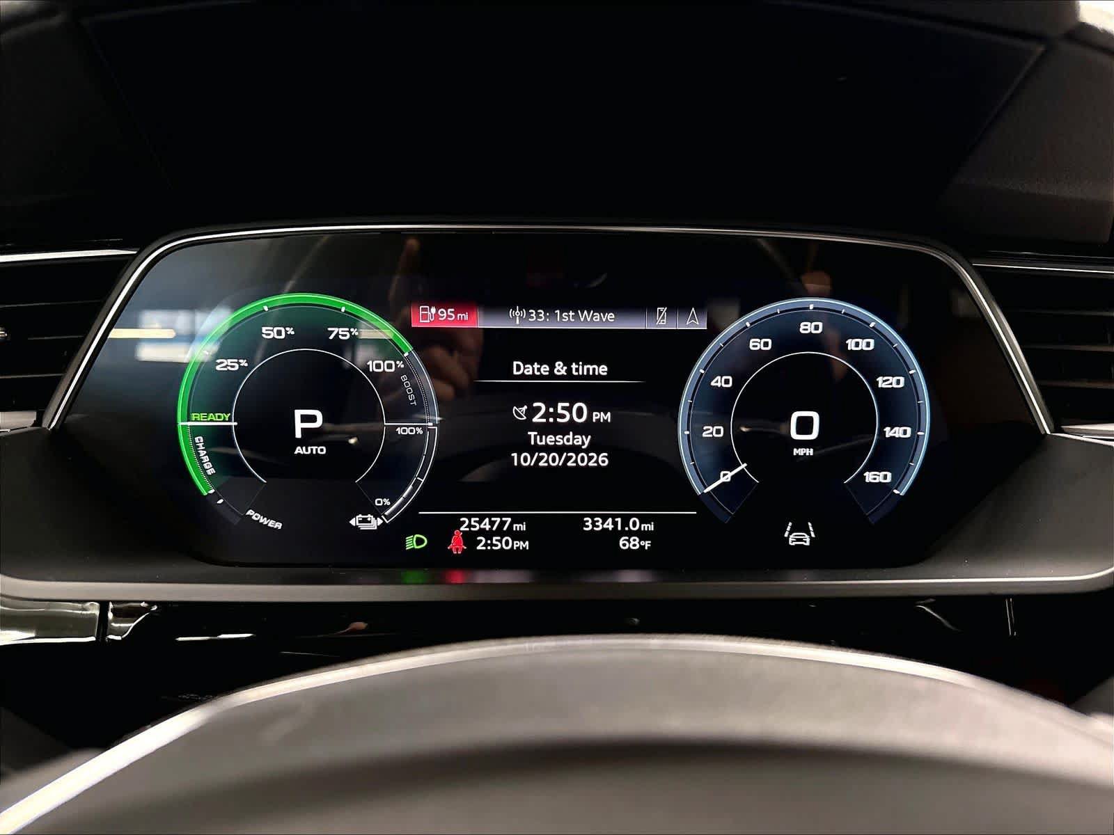 Used 2024 Audi Q8 e-tron Premium Plus AWD/4WD image 22