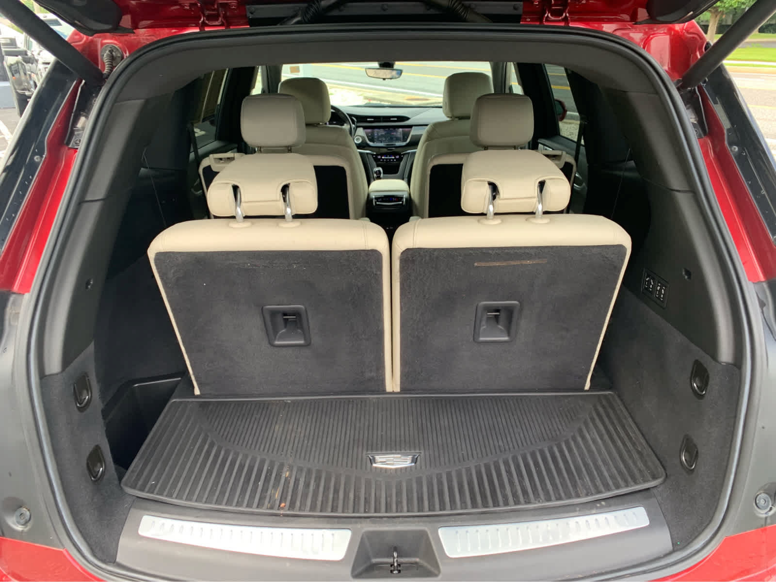 Used 2020 Cadillac XT6 Sport AWD/4WD image 6